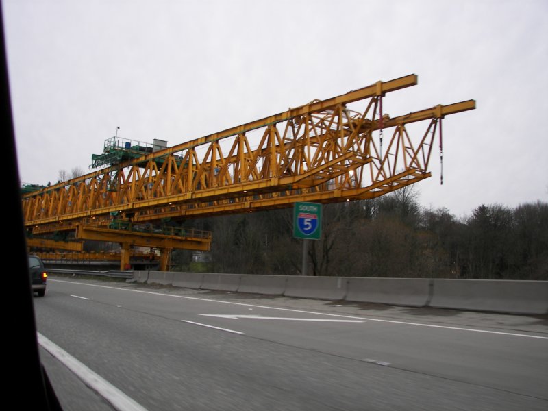 launchingtruss2.jpg